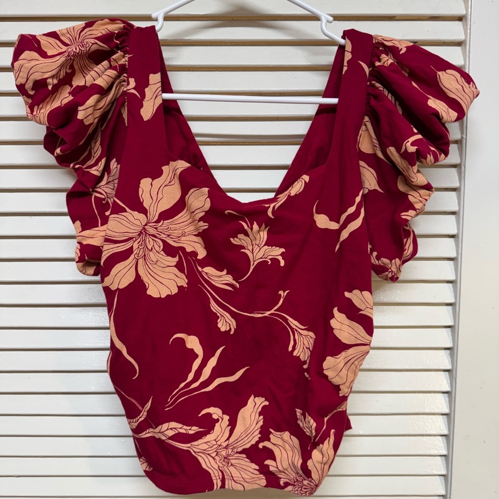 Express Red Floral Puff Sleeve Top, size small